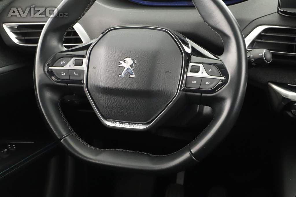 Foto inzerátu Peugeot 5008 1.5 BlueHDi