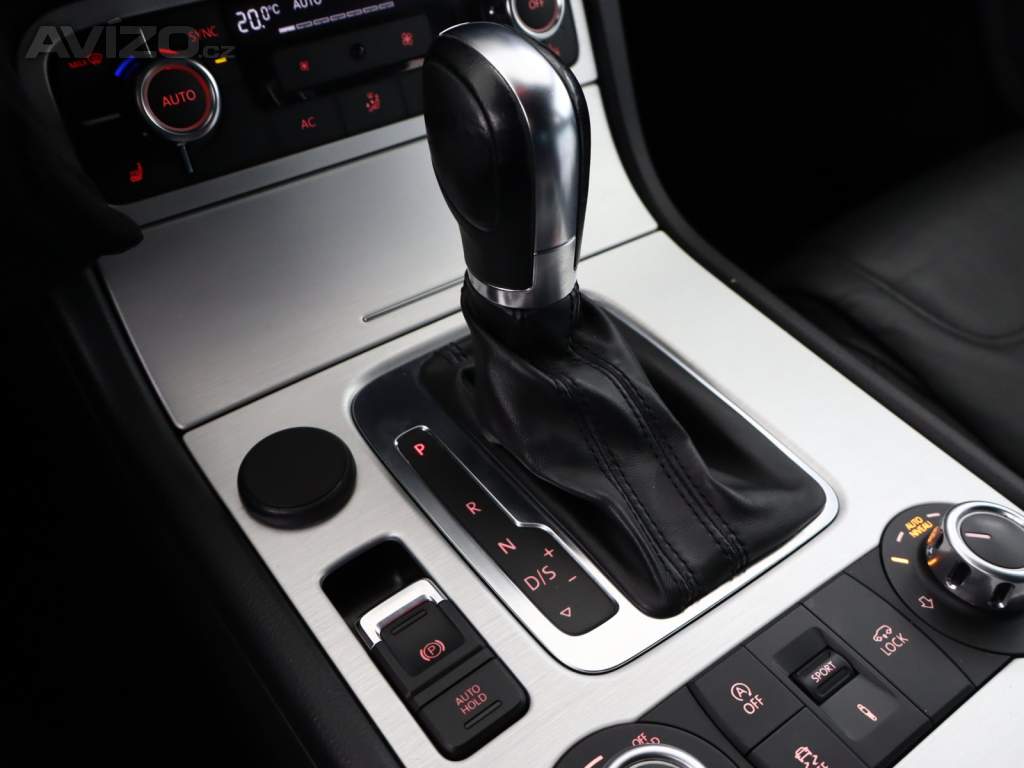 Foto inzerátu VW Touareg 3.0 TDI