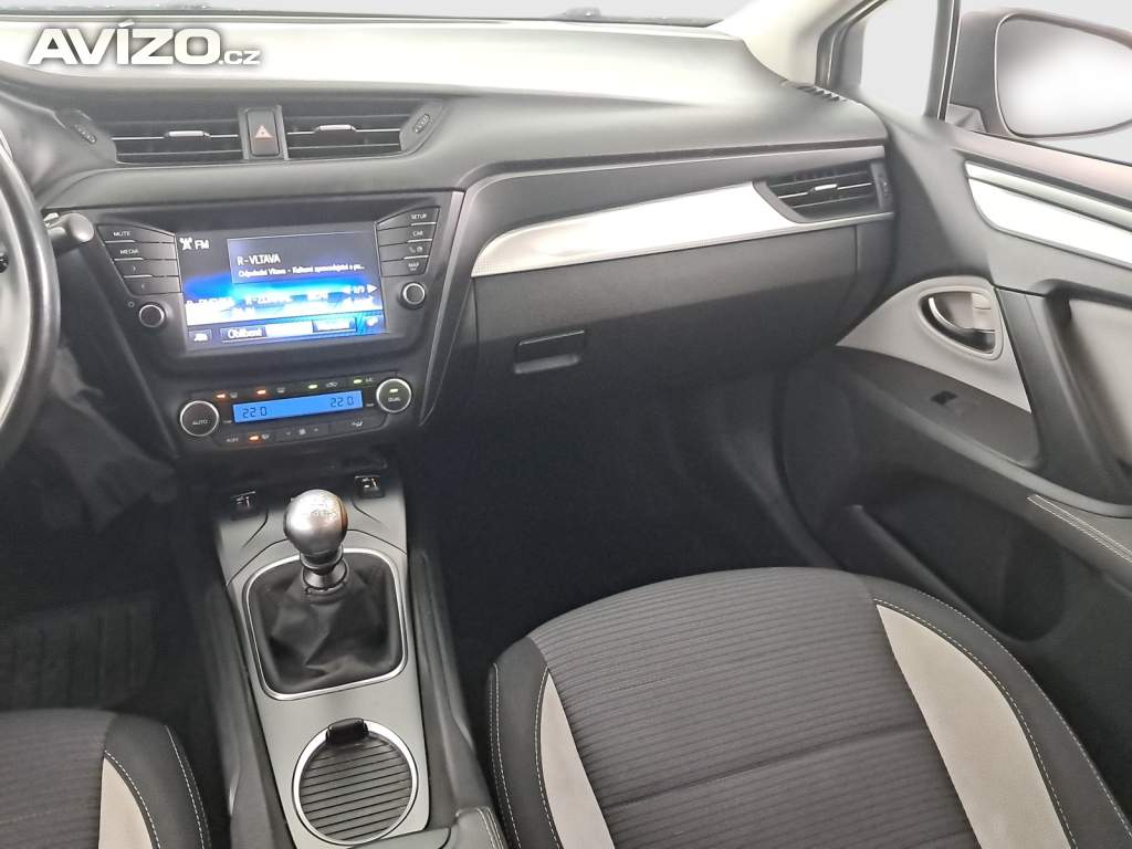 Foto inzerátu Toyota Avensis 2.0 D-4D