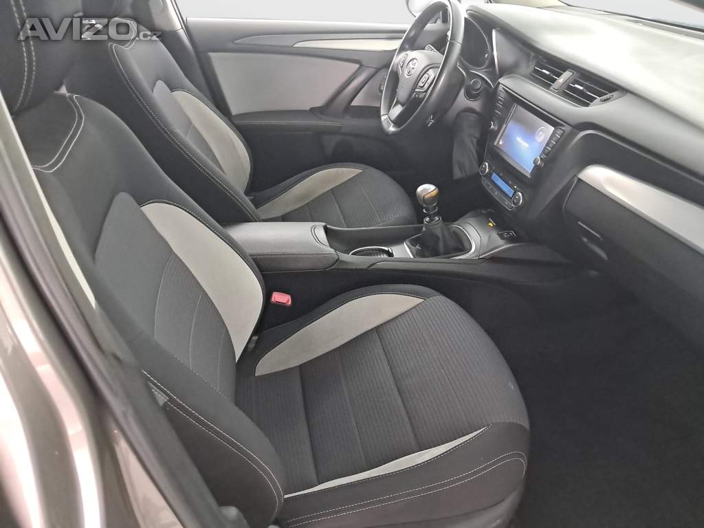 Foto inzerátu Toyota Avensis 2.0 D-4D
