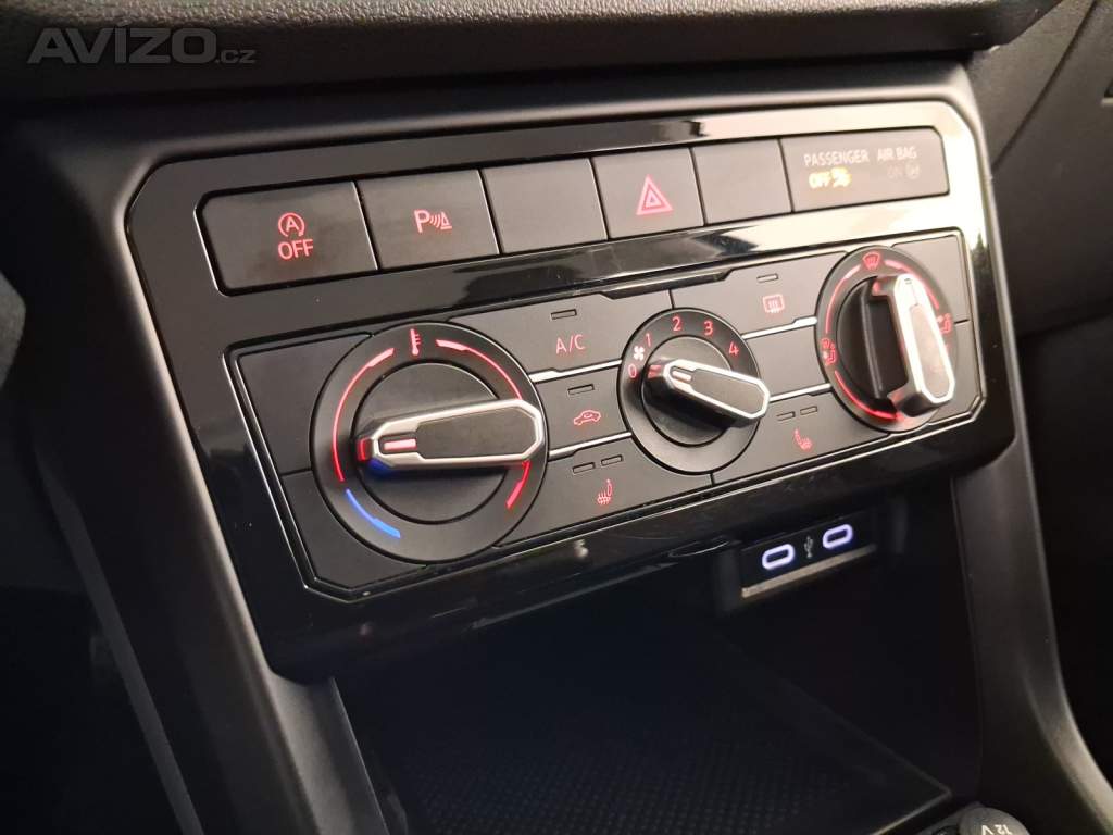 Foto inzerátu VW T-Cross 1.0 TSI