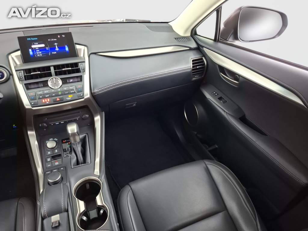 Foto inzerátu Lexus NX 300h