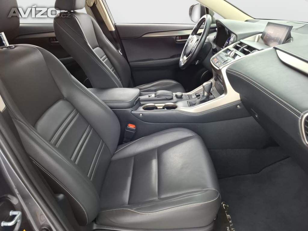 Foto inzerátu Lexus NX 300h