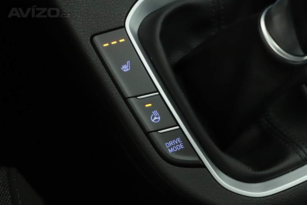 Foto inzerátu Hyundai i30 Fastback 1.5 T-GDI MHEV