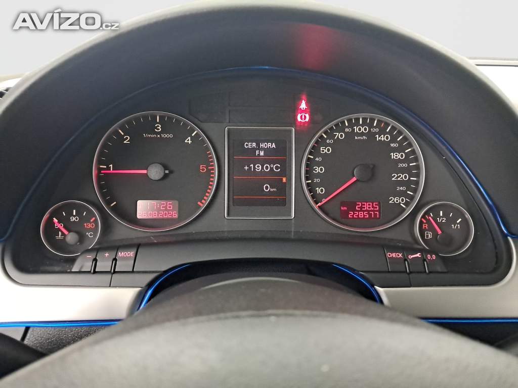 Foto inzerátu Audi A4 2.0 TDI