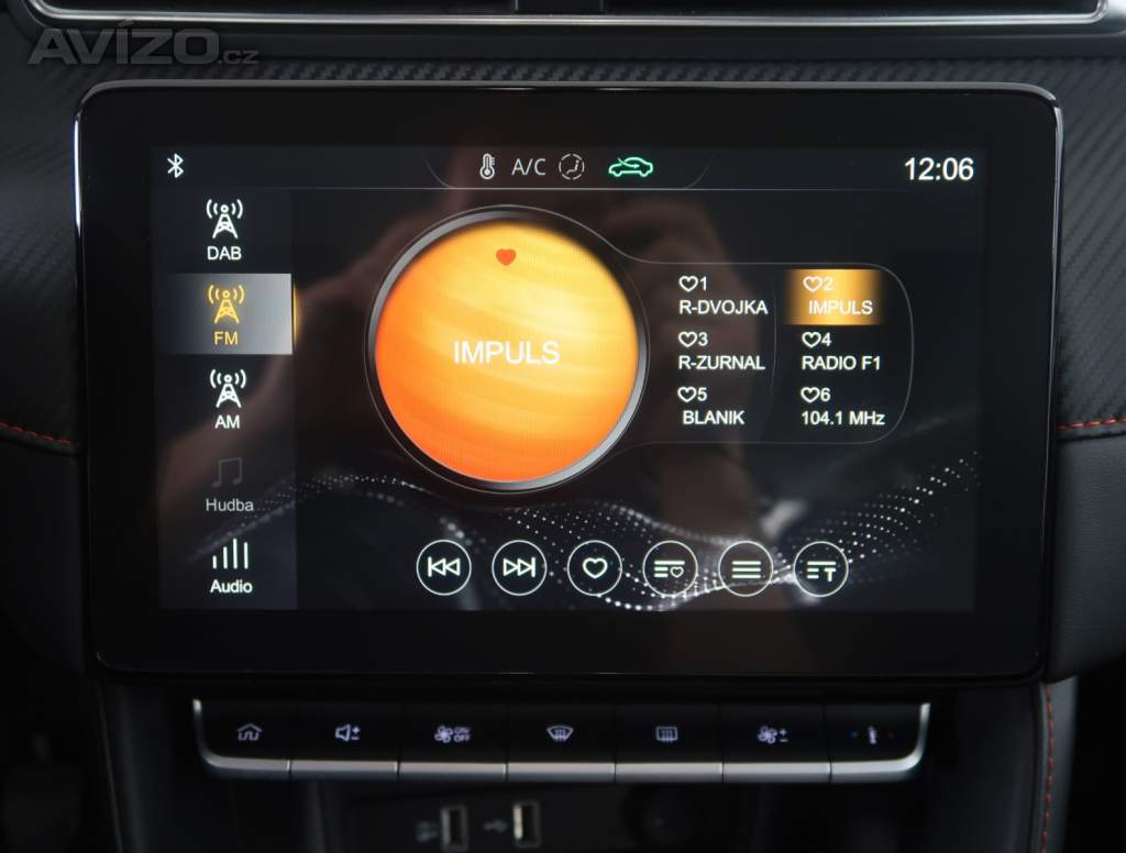 Foto inzerátu MG ZS SUV 1.5