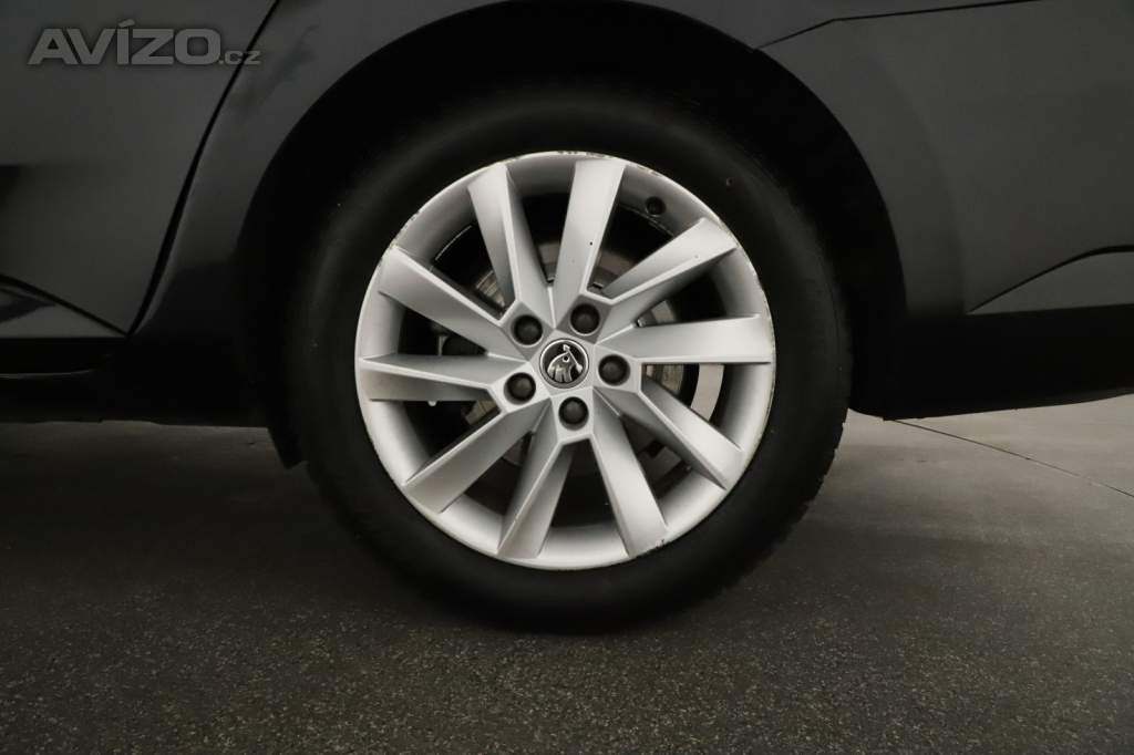 Foto inzerátu Skoda Superb 1.6 TDI