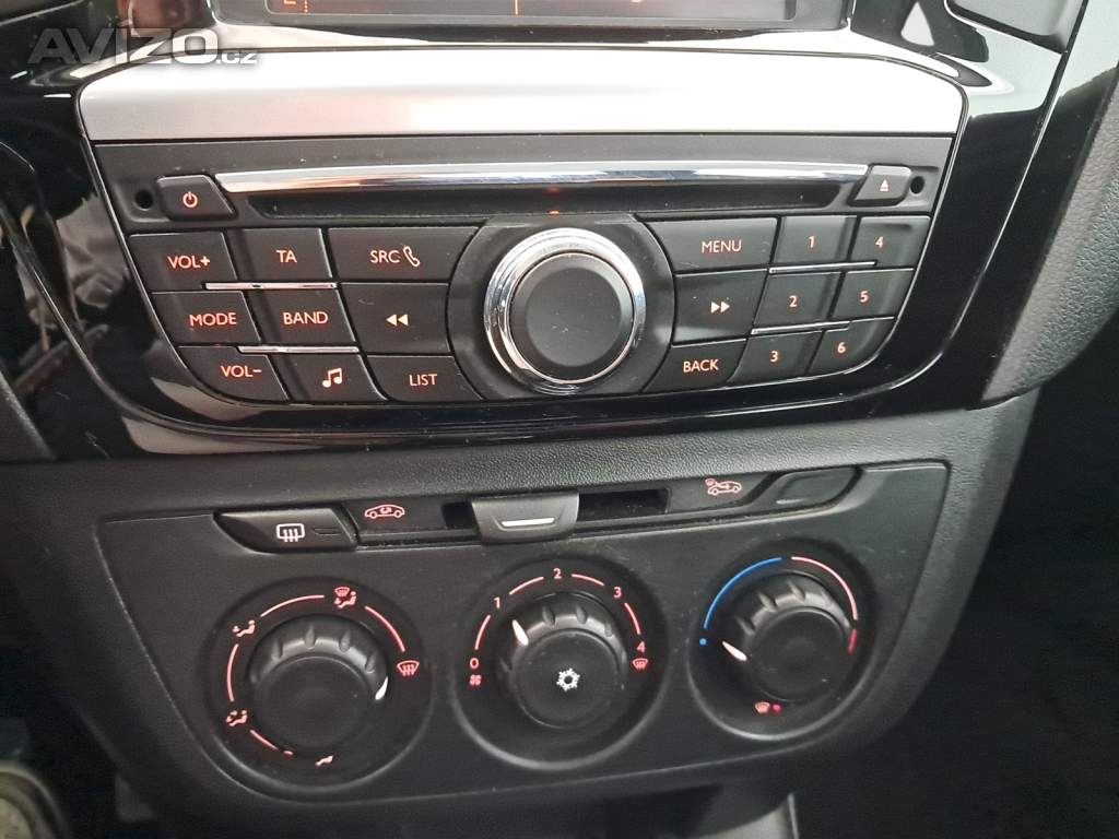 Foto inzerátu Peugeot 301 1.2 VTi