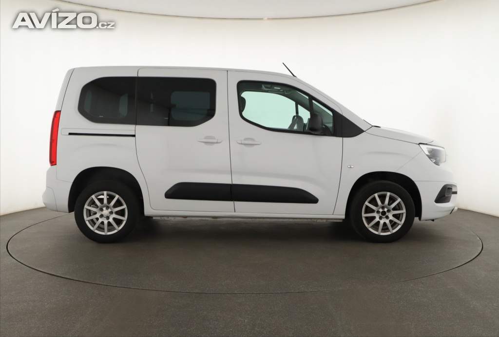 Foto inzerátu Opel Combo 1.5 CDTI