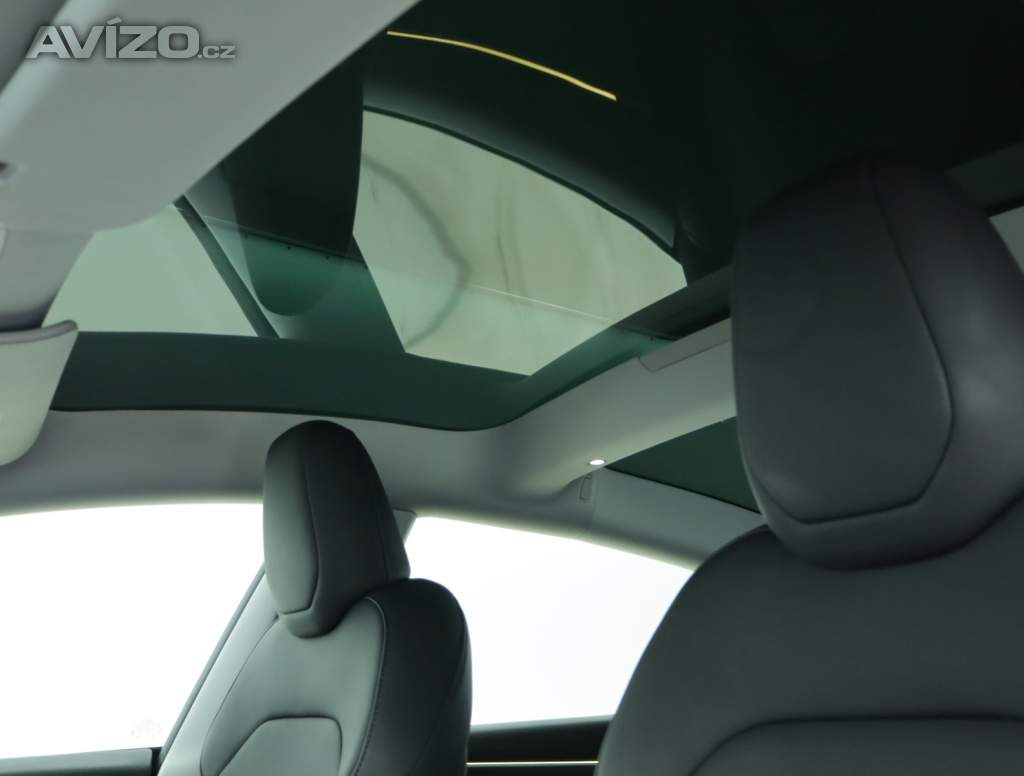 Foto inzerátu Tesla Model 3 Standard Range LFP