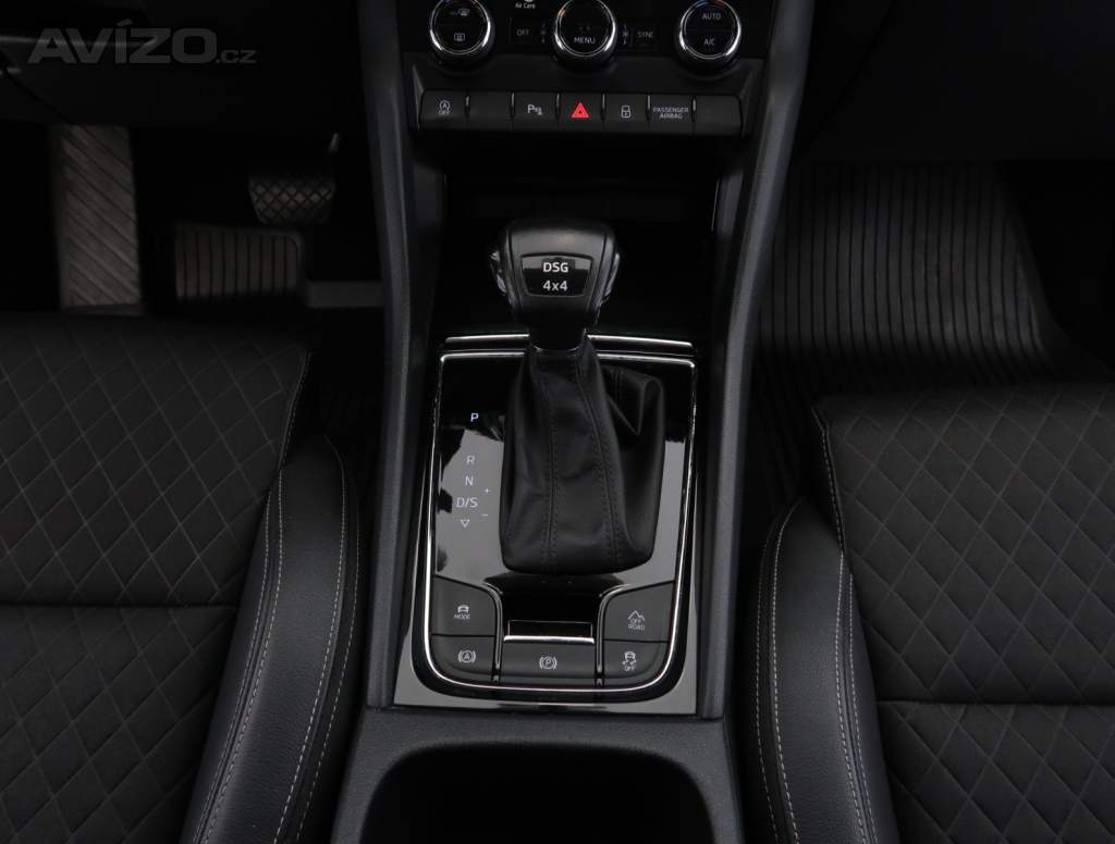 Foto inzerátu Skoda Karoq 2.0 TDI