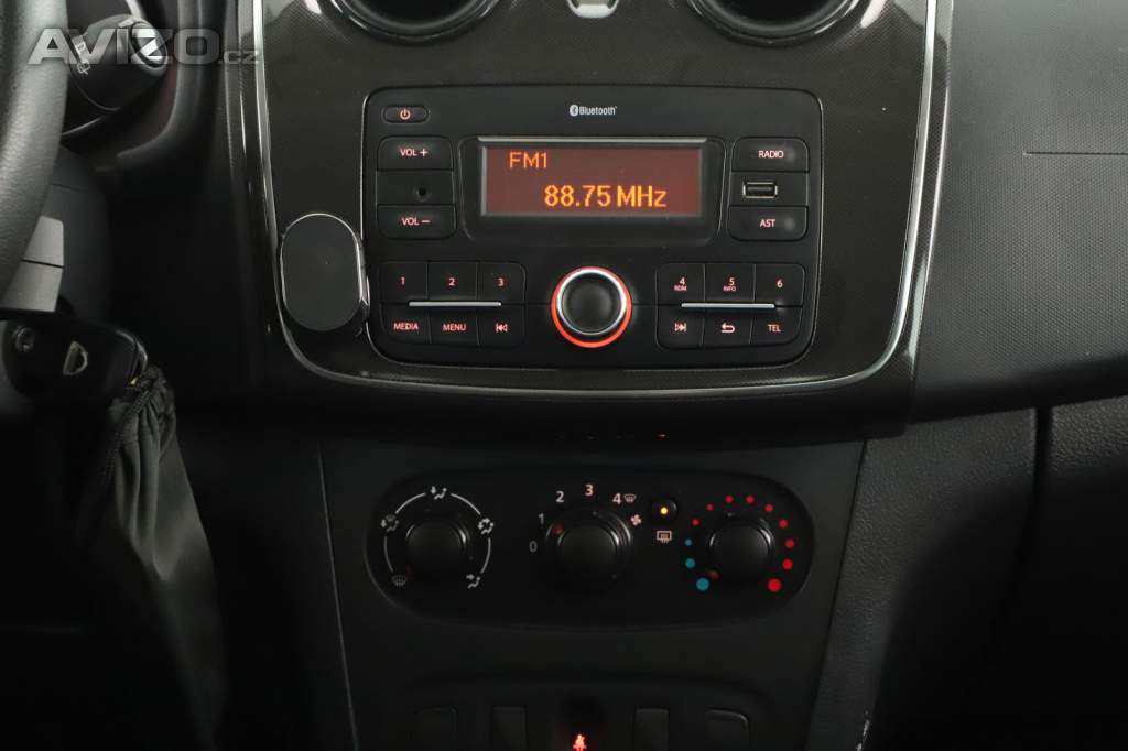 Foto inzerátu Dacia Logan 1.0 SCe