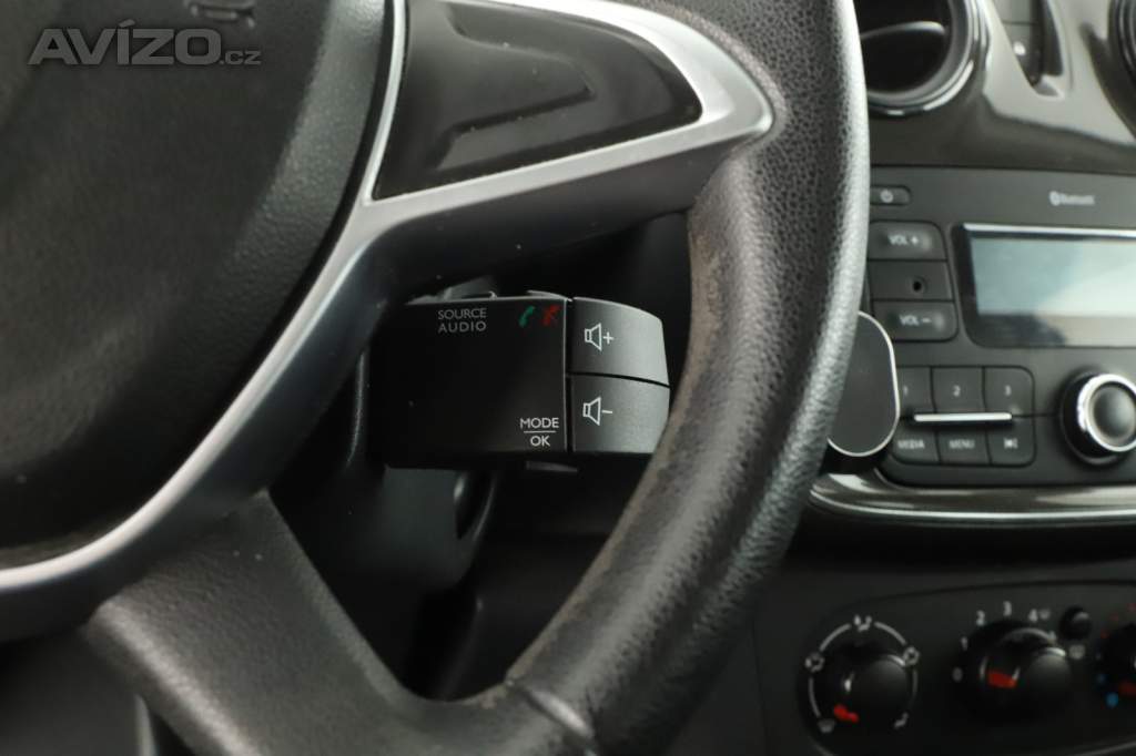 Foto inzerátu Dacia Logan 1.0 SCe