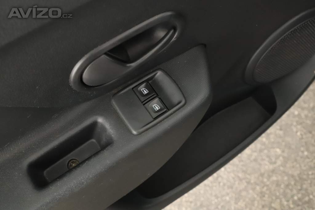 Foto inzerátu Dacia Logan 1.0 SCe