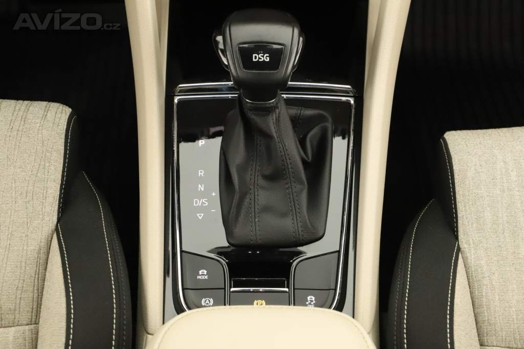 Foto inzerátu Skoda Karoq 1.5 TSI