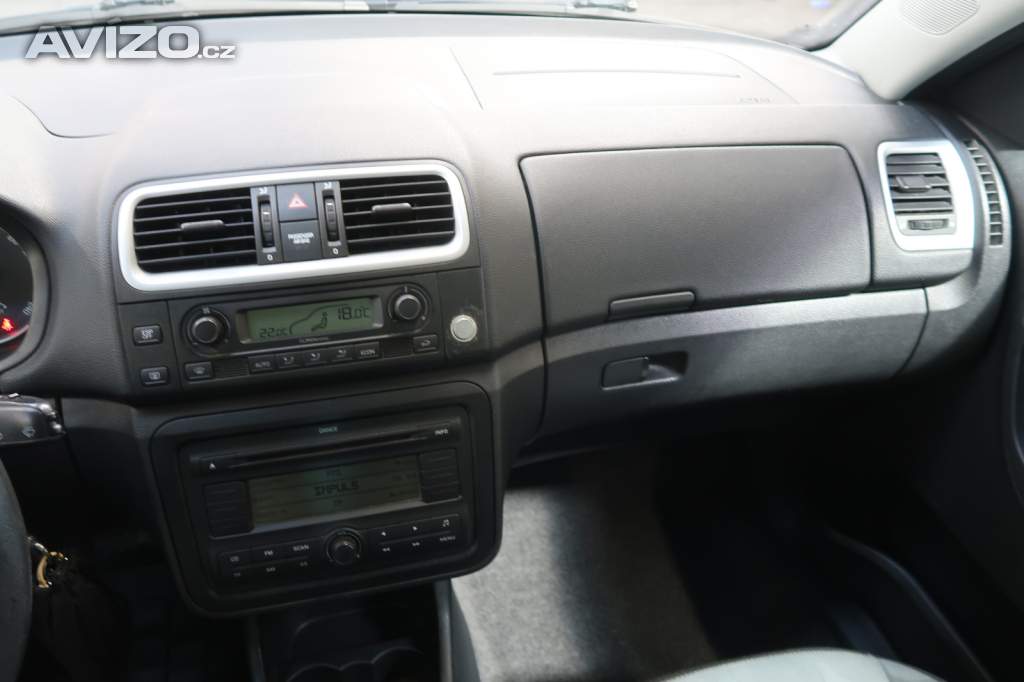 Foto inzerátu Skoda Roomster 1.6 16V