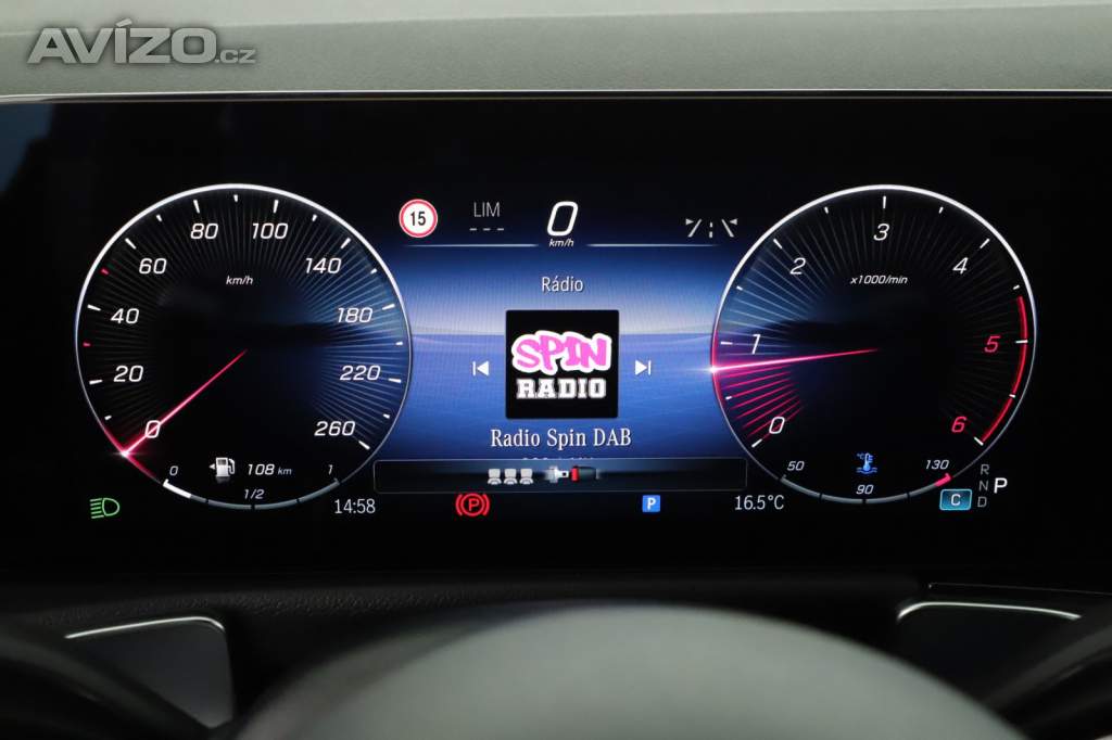 Foto inzerátu Mercedes GLB GLB 200 d 4MATIC
