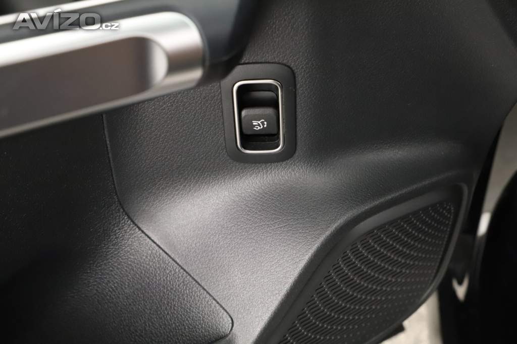 Foto inzerátu Mercedes GLB GLB 200 d 4MATIC