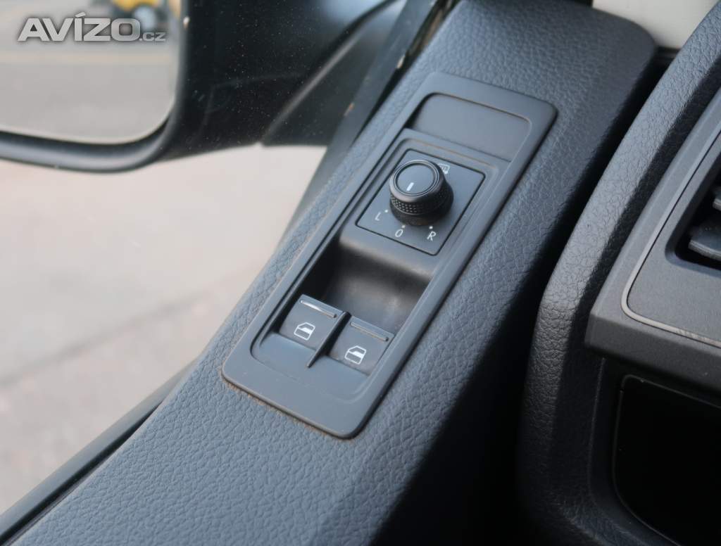 Foto inzerátu VW Transporter 2.0 TDI