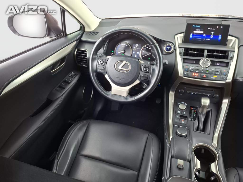 Foto inzerátu Lexus NX 300h
