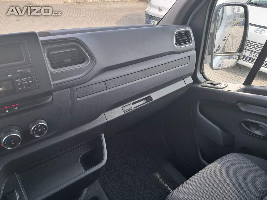 Foto inzerátu Renault Master 2.3 dCi 135