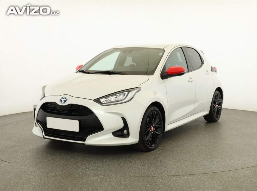 Foto inzerátu Toyota Yaris 1.5 Hybrid