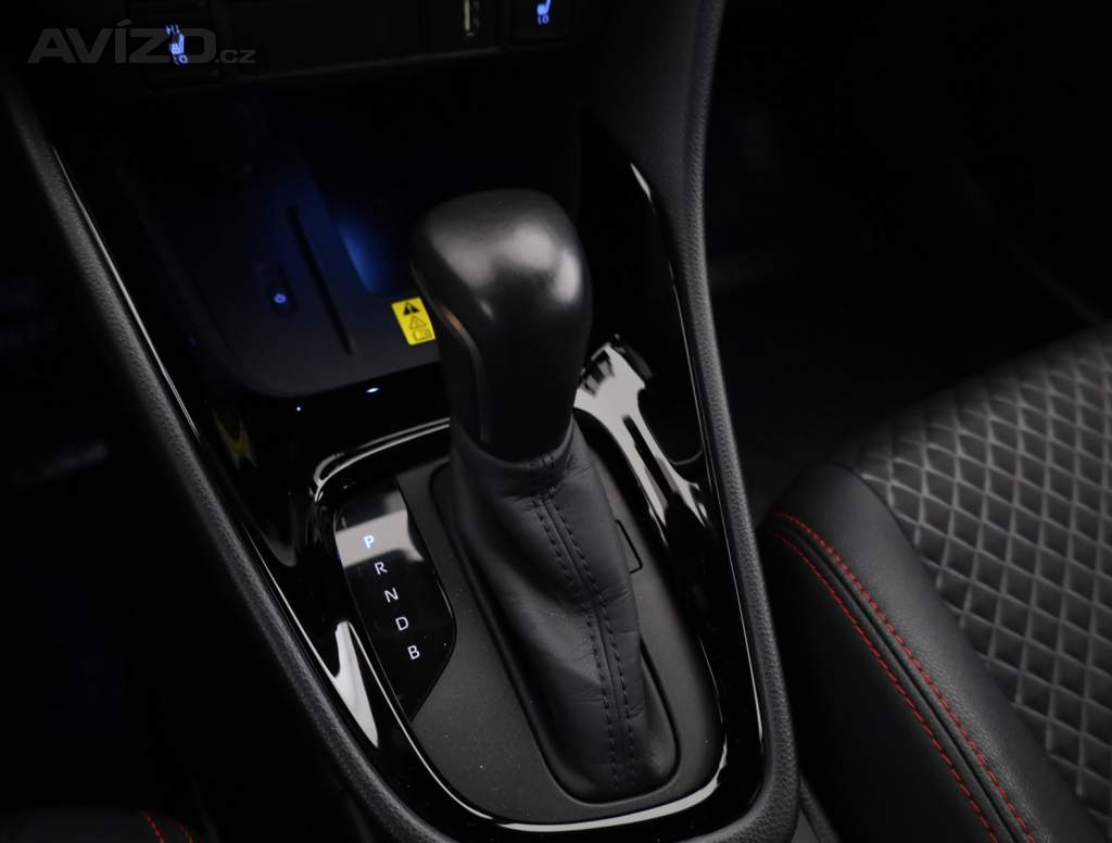 Foto inzerátu Toyota Yaris 1.5 Hybrid