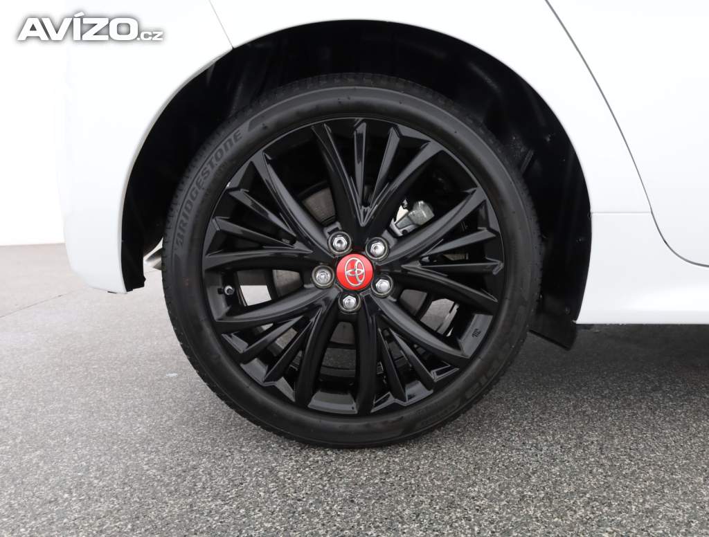 Foto inzerátu Toyota Yaris 1.5 Hybrid