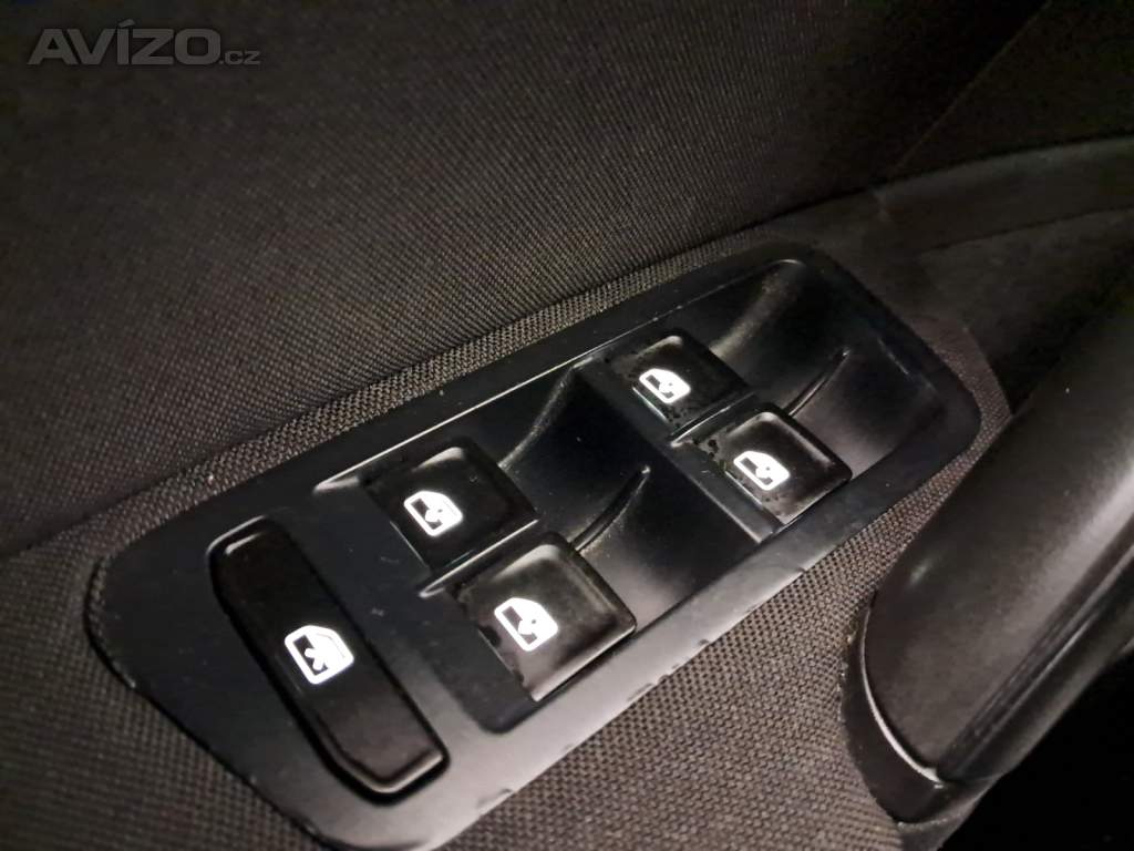Foto inzerátu VW Golf 1.6 TDI