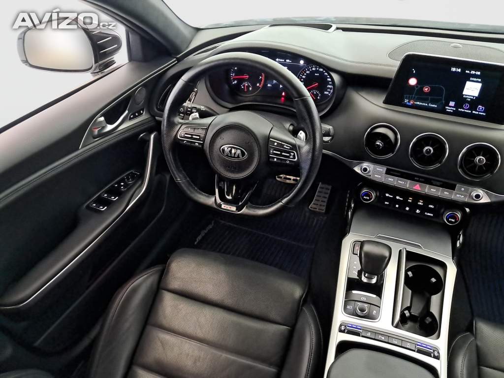 Foto inzerátu Kia Stinger 3.3 T-GDI