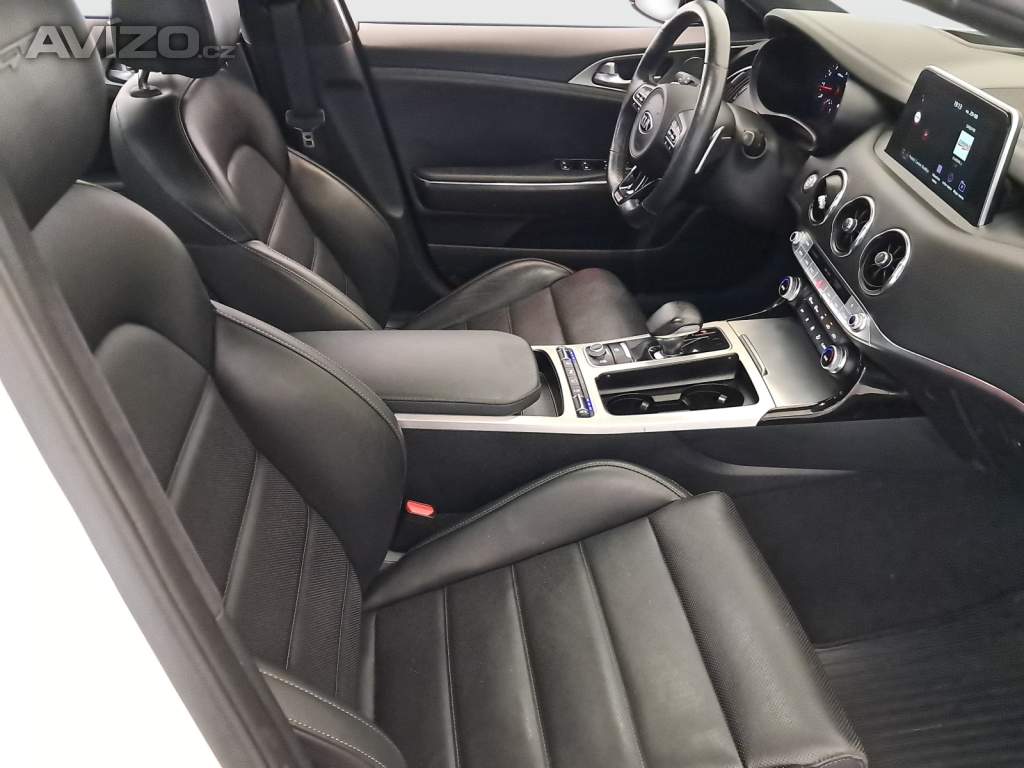 Foto inzerátu Kia Stinger 3.3 T-GDI