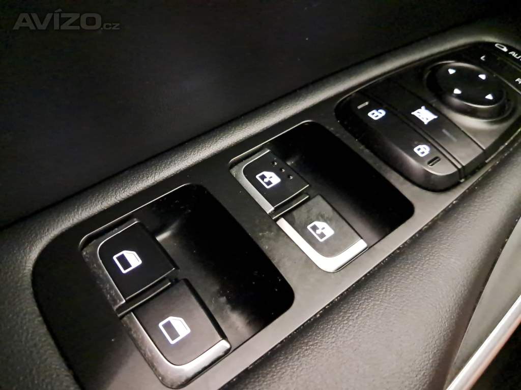 Foto inzerátu Kia Stinger 3.3 T-GDI