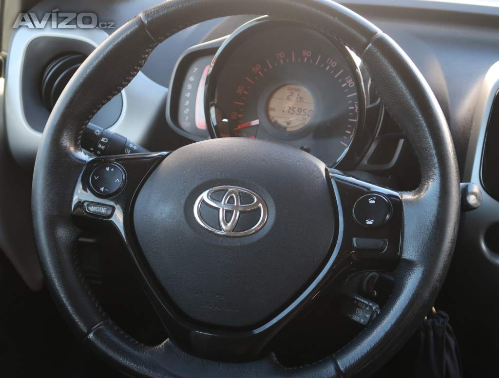 Foto inzerátu Toyota Aygo 1.0 VVT-i