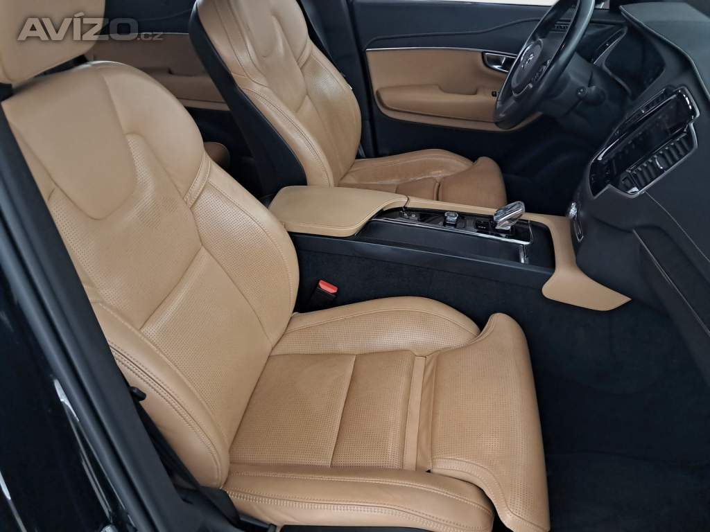 Foto inzerátu Volvo XC90 B5 AWD