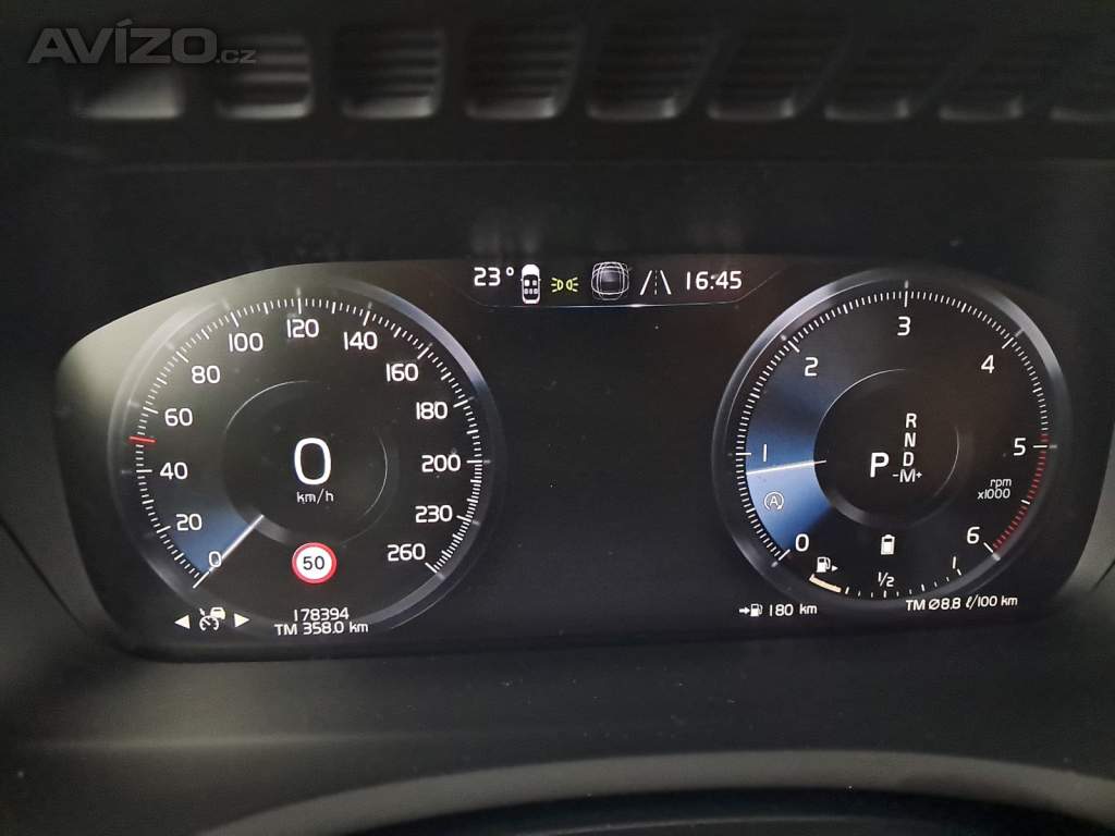 Foto inzerátu Volvo XC90 B5 AWD