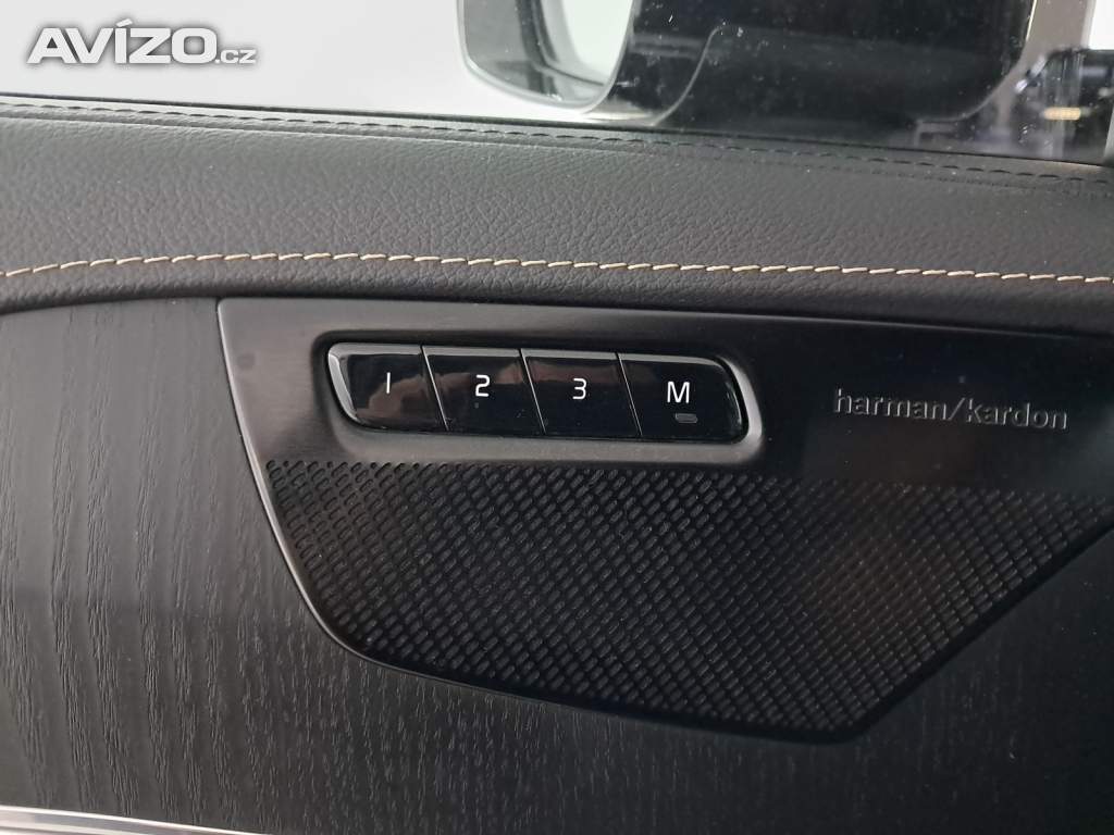 Foto inzerátu Volvo XC90 B5 AWD