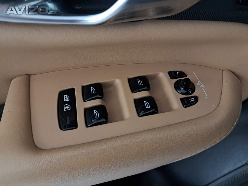 Foto inzerátu Volvo XC90 B5 AWD