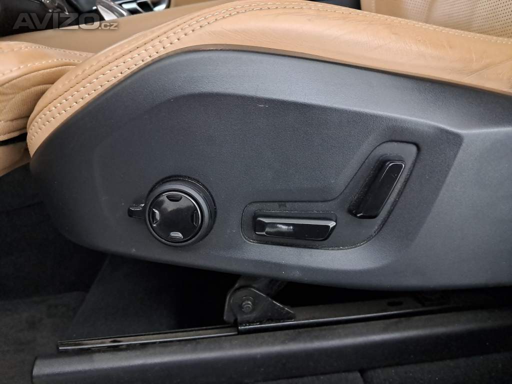 Foto inzerátu Volvo XC90 B5 AWD