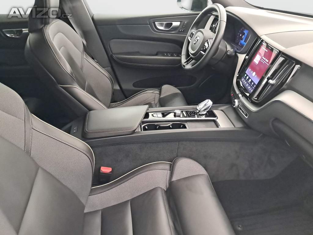 Foto inzerátu Volvo XC60 B4 AWD