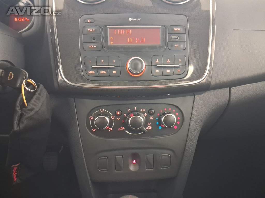 Foto inzerátu Dacia Logan 1.0 SCe