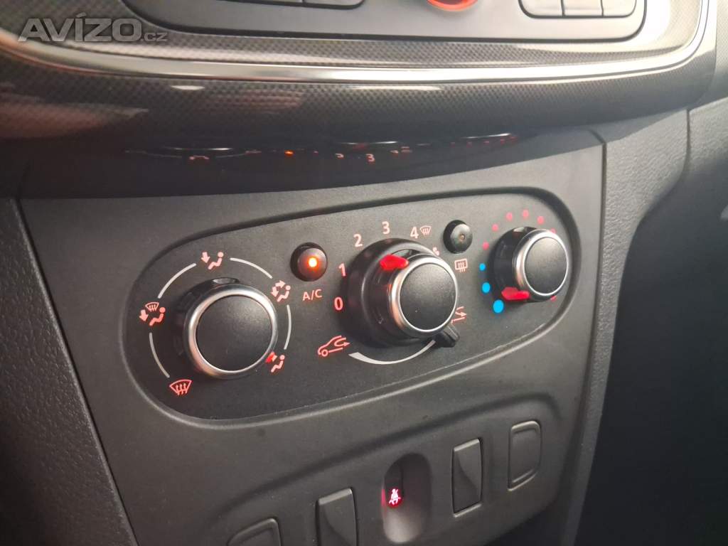 Foto inzerátu Dacia Logan 1.0 SCe