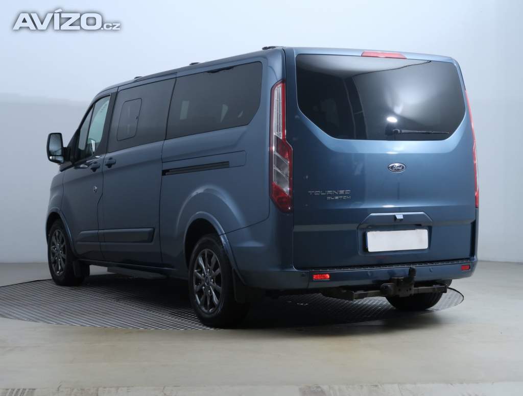 Foto inzerátu Ford Tourneo Custom 2.0 EcoBlue