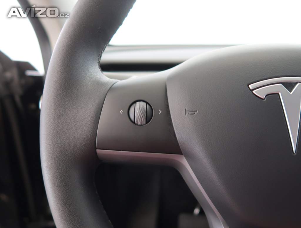 Foto inzerátu Tesla Model Y RWD LFP 60kWh