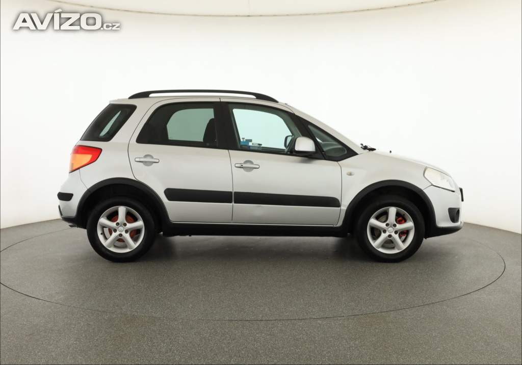 Foto inzerátu Suzuki SX4 1.6 VVT