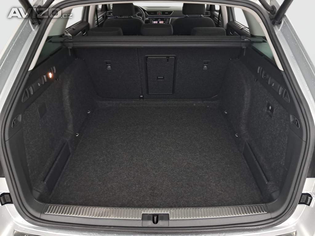 Foto inzerátu Skoda Superb 2.0 TDI 4x4