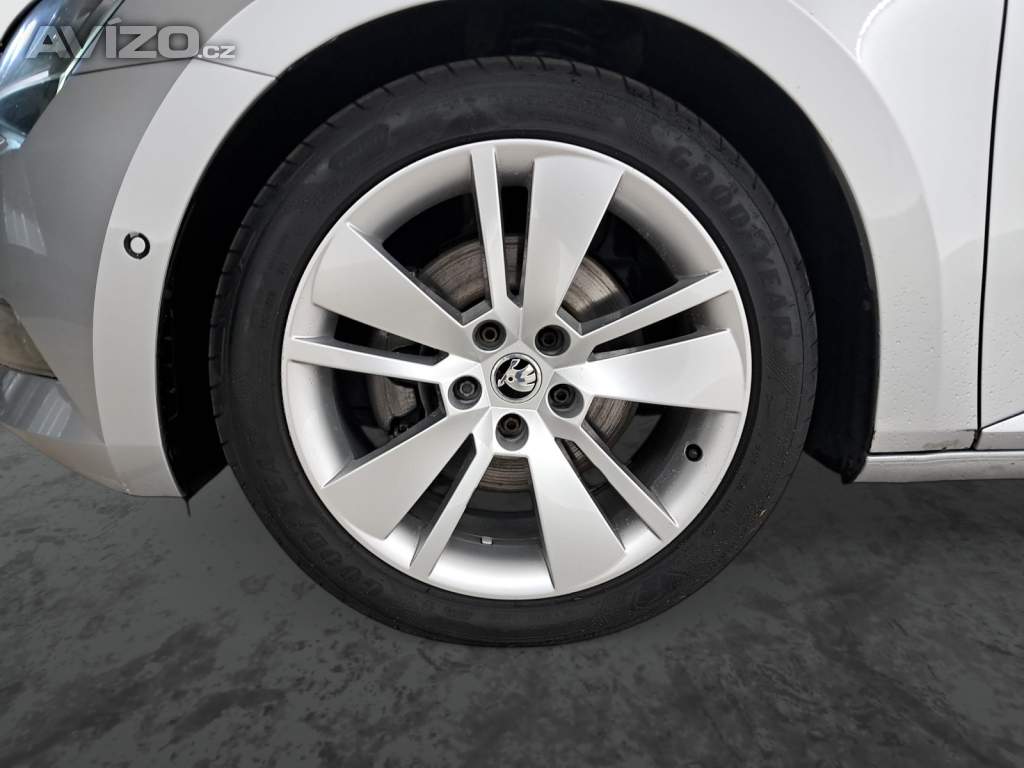 Foto inzerátu Skoda Superb 2.0 TDI 4x4