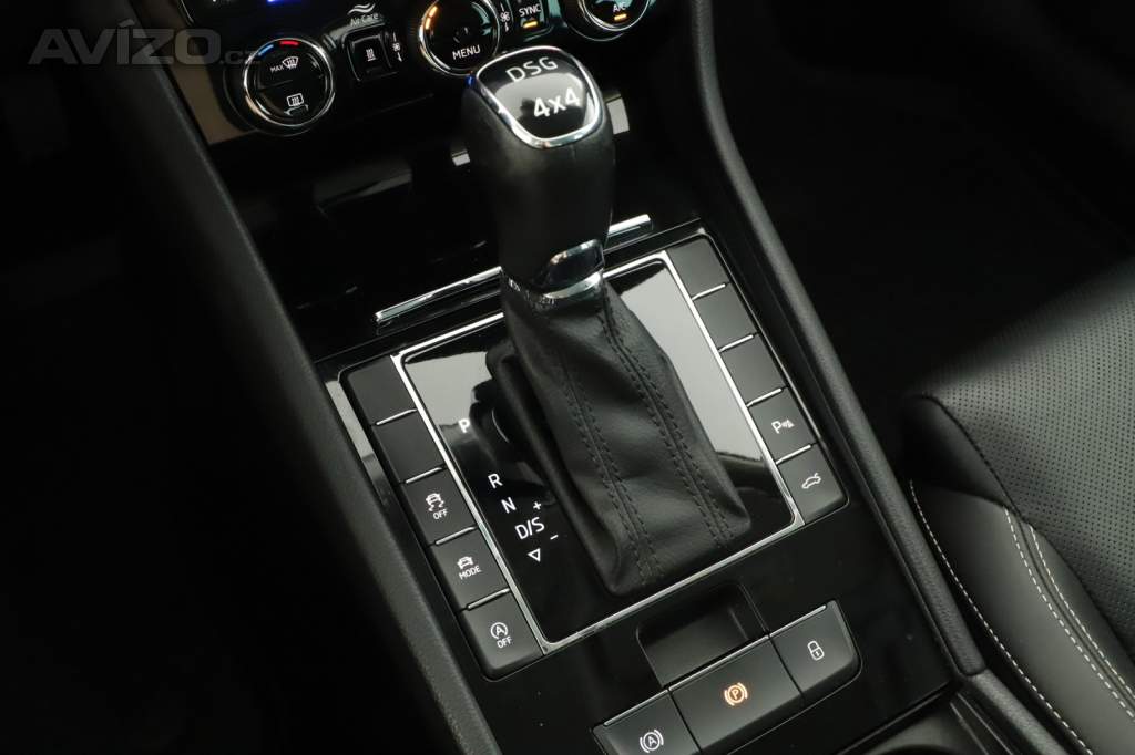 Foto inzerátu Skoda Superb 2.0 TDI