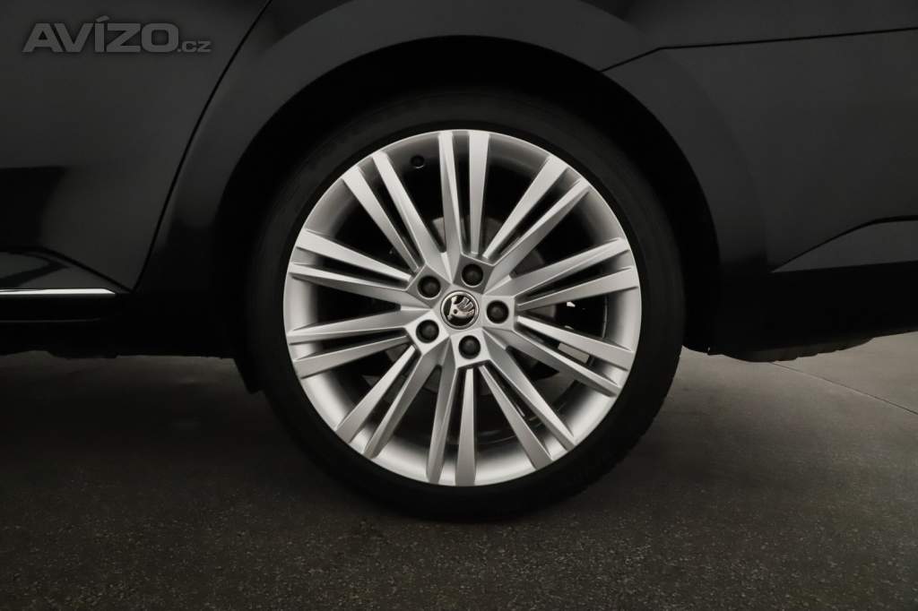 Foto inzerátu Skoda Superb 2.0 TDI