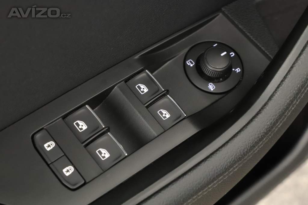 Foto inzerátu Skoda Superb 2.0 TDI