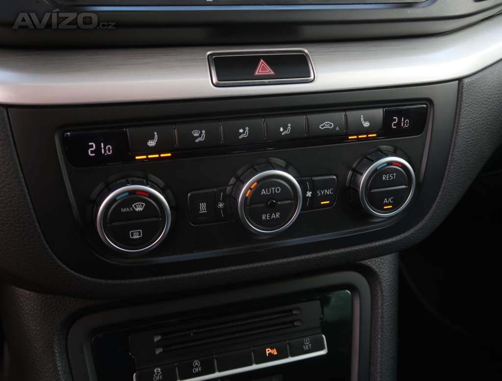 Foto inzerátu VW Sharan 2.0 TDI